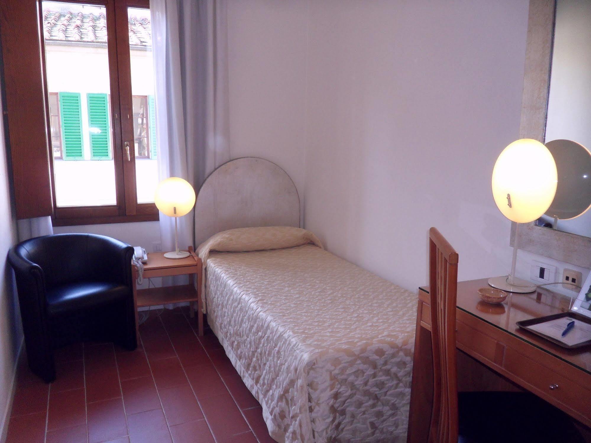 Palazzo Ognissanti 4* Florencia